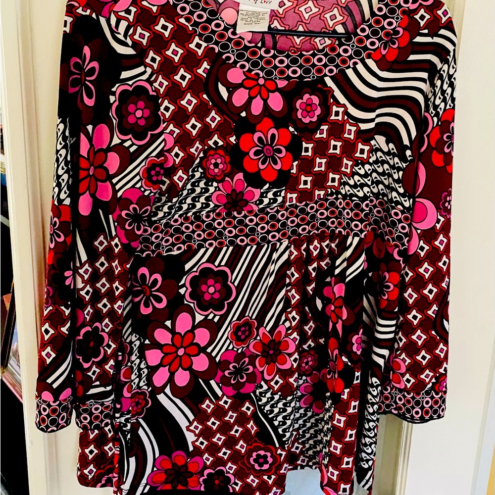 Lots of Love Blouse